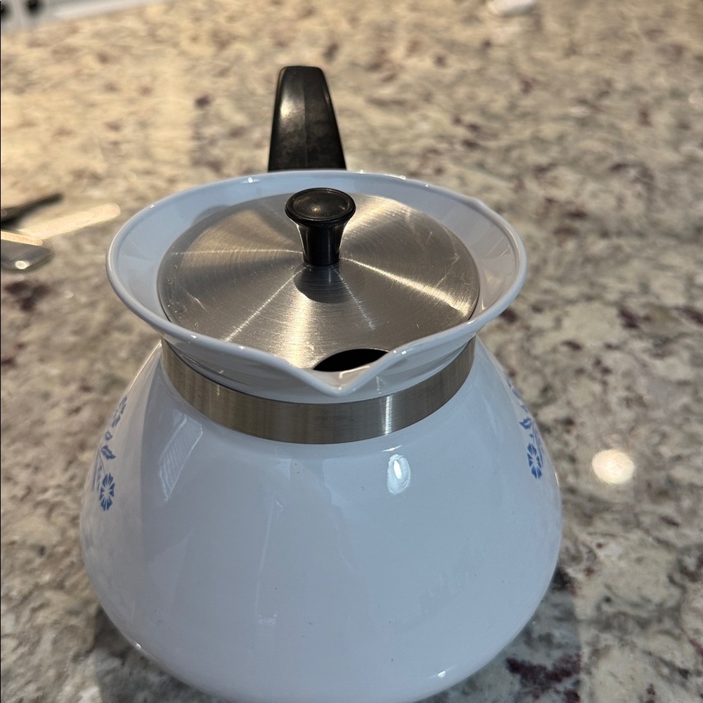 Corningware White Coffee/Tea Pot with Blue Floral Design - Picture 4 of 5